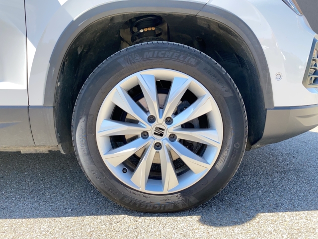 Seat Ateca 1.5 TSI ACT DSG FULLINK NAVI LENKRADHZ SITZHZ PARKLENK V+H VOLLED