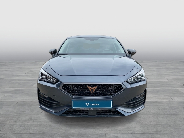 Cupra Leon 1.5TSI ACT CARBON NAVI PARKLENK V+H KAMERA KESSY SITZHZ VOLLED ACC VERKEHRSZEICHEN SPURHAL