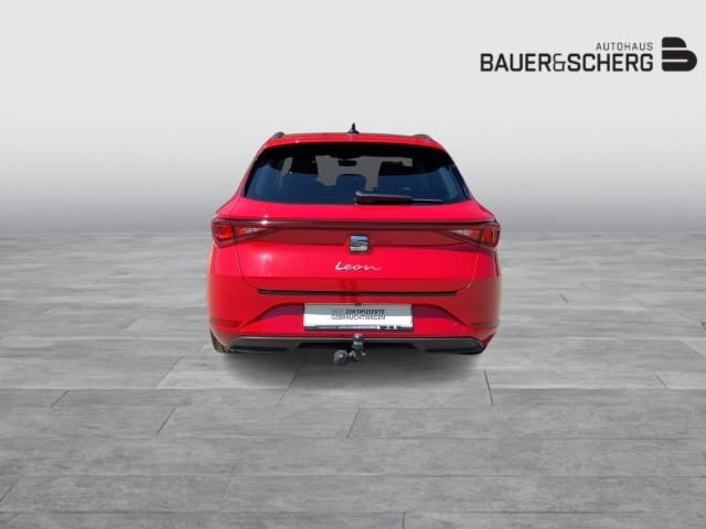 Seat Leon Sportstourer 1.5 TSI AHK PARKLENK V+H LENKRADHZ SITZHZ KAMERA DIGICOCKPIT NAVI VERKEHRZ