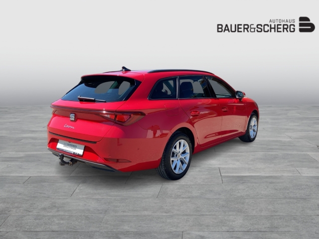 Seat Leon Sportstourer 1.5 TSI AHK PARKLENK V+H LENKRADHZ SITZHZ KAMERA DIGICOCKPIT NAVI VERKEHRZ