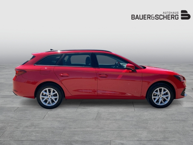 Seat Leon Sportstourer 1.5 TSI AHK PARKLENK V+H LENKRADHZ SITZHZ KAMERA DIGICOCKPIT NAVI VERKEHRZ