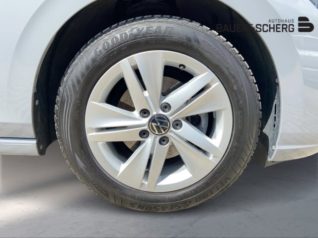 VW Golf 8 Variant Life 1.0 eTSI DSG AHK ACC NAVI APPCONNECT LANEASSIST LENKRADHZ SITZHZ TRAVELASS