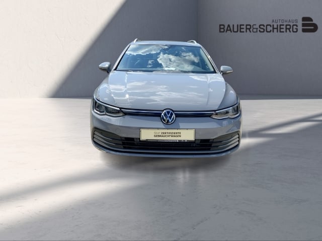 VW Golf 8 Variant Life 1.0 eTSI DSG AHK ACC NAVI APPCONNECT LANEASSIST LENKRADHZ SITZHZ TRAVELASS