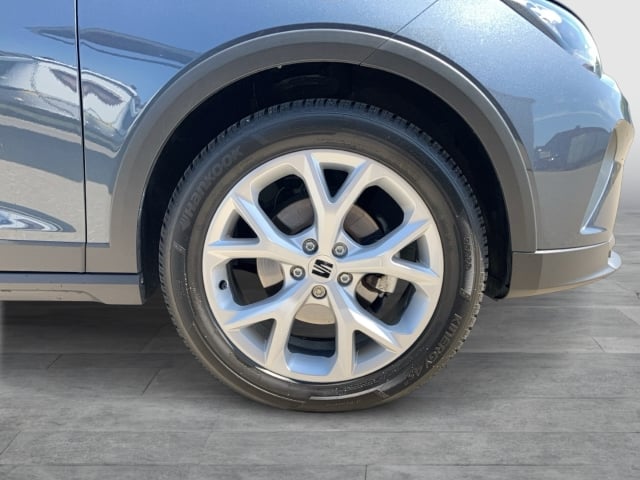 Seat Arona FR 1.0TSI DSG NAVI FULLINK SITZHZ ALLWETTER EINPARKHILFE TEMPOMAT VERKEHRSZ ISOFIX