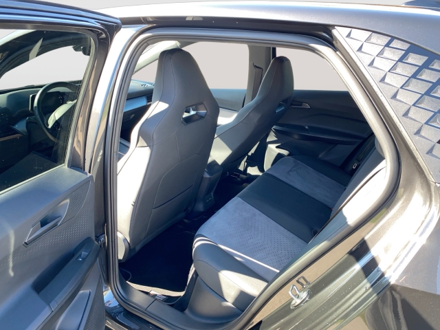 Cupra Born 150KW 58 KWH ACC SITZHEIZUNG MASSAGESITZ ELEKTR. LENKRADHZ FULLINK ALLWETTER KESSY