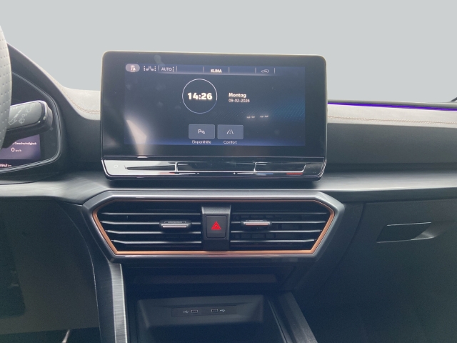 Cupra Formentor 1.4 e-HYBRID DSG ACC FULLINK NAVI AMBIENTLIGHT KAMERA SITZHZ PARKLENK V+H LENKRADHZ ALU