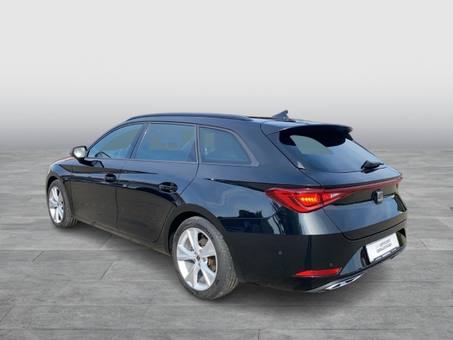 Seat Leon Sportst 2.0TSI DSG AHK EL.HECKKLAPPE FULLINK NAVI PARKLENK V+H SITZHZ LENKRADHZ KESSY ALU