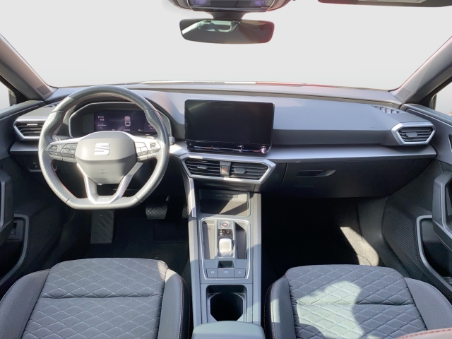 Seat Leon Sportst 2.0TSI DSG AHK EL.HECKKLAPPE FULLINK NAVI PARKLENK V+H SITZHZ LENKRADHZ KESSY ALU