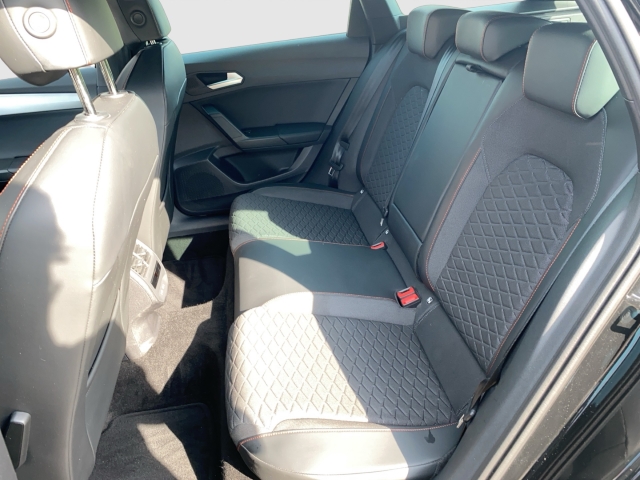 Seat Leon Sportst 2.0TSI DSG AHK EL.HECKKLAPPE FULLINK NAVI PARKLENK V+H SITZHZ LENKRADHZ KESSY ALU