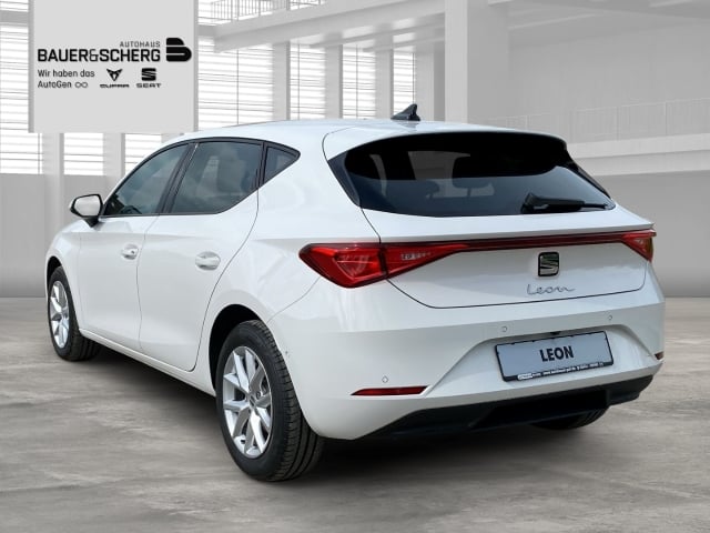 Seat Leon 1.5eTSI DSG ROAD EDITION ACC KAMERA FULLINK  PDC V+H LENKRADHZ CLIMATRONIC FERNLICHTASS