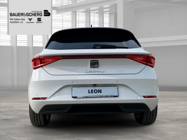 Seat Leon 1.5eTSI DSG ROAD EDITION ACC KAMERA FULLINK  PDC V+H LENKRADHZ CLIMATRONIC FERNLICHTASS