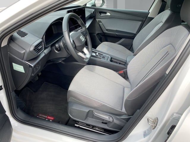 Seat Leon 1.5eTSI DSG ROAD EDITION ACC KAMERA FULLINK  PDC V+H LENKRADHZ CLIMATRONIC FERNLICHTASS