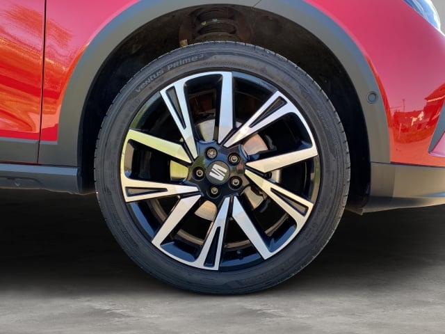Seat Arona 1.0TSI DSG AUTOM SPORTSITZ ALCANTARA VOLLLED FULLINK PDC V+H KAMERA SITZHZ KESSY TEMP NAVI