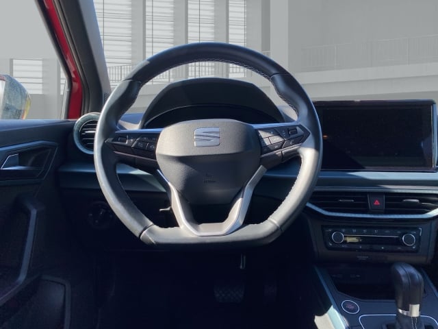 Seat Arona 1.0TSI DSG AUTOM SPORTSITZ ALCANTARA VOLLLED FULLINK PDC V+H KAMERA SITZHZ KESSY TEMP NAVI