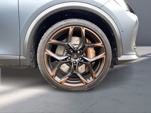 Cupra Formentor VZ5 4Drive MATT LEDER MEMORYSITZ EL.HECKKLAPPE BEATSAUDIO MATRIX KAMERA XLASSIST AKEBONO