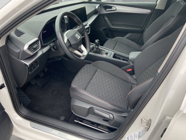 Seat Leon FR 2.0TDI FAHRSCHULPEDALE FULLINK NAVI SITZHZ KAMERA VOLLED ACC VERKEHRSZEICHEN ALLWETT
