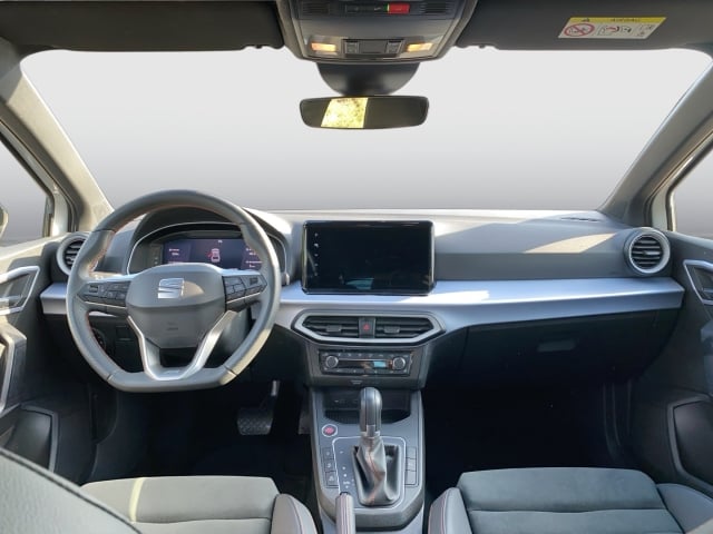 Seat Ibiza FR 1.5TSI DSG PRO BLACK EDITION VOLLED KESSY SITZHZ KAMERA PDC V+H NAVI FULLINK TEMPOMAT