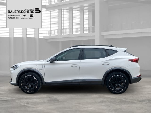 Cupra Formentor 1.4 E-Hybrid ACC NAVI AMBIENTLIGHT SITZHZ KAMERA PDC V+H VERKEHRSZ VOLLED DIGICOCKPIT