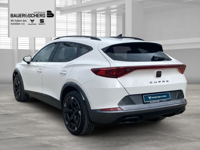 Cupra Formentor 1.4 E-Hybrid ACC NAVI AMBIENTLIGHT SITZHZ KAMERA PDC V+H VERKEHRSZ VOLLED DIGICOCKPIT
