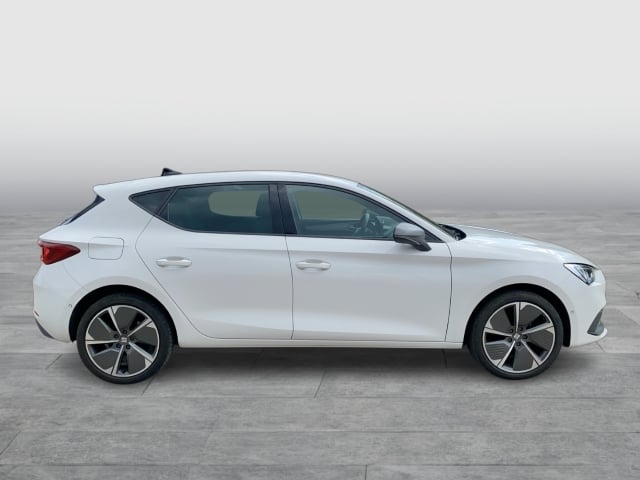 Seat Leon FR 1.4 E-HYBRID DSG ACC PDC V+H KAMERA FULLINK VOLLED KESSY AMBILIGHT SITZHZ LENKRADHZ ALU