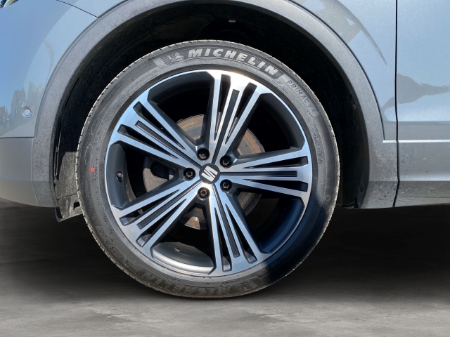 Seat Tarraco Xcellence 1.4 E-HYBRID AHK PANORAMADACH DCC 360KAMERA LENKRADHZ XL ASSIST SITZHZ FULLINK