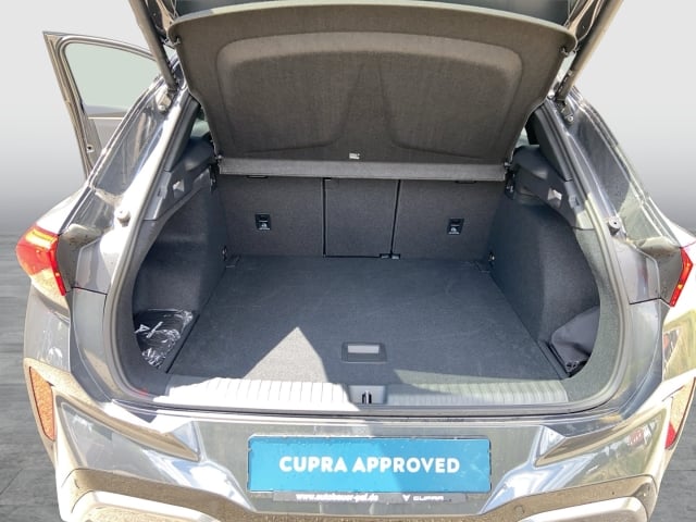 Cupra Terramar 1.5 eTSI 5JAHRE GAR ACC LENKRADHZ NAVI SITZHZ DESIGN EDGE DIGIPAKET FULLINK AHK VORB
