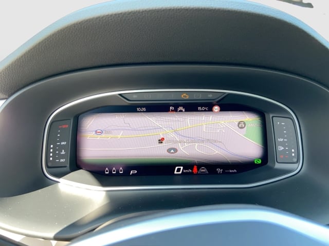 Seat Ateca Xperience 1.5 TSI DSG AHK AUTOM ACC FULLINK KAMERA PDC V+H LENKRADHZ SITZHZ EL.HECKKLAPPE