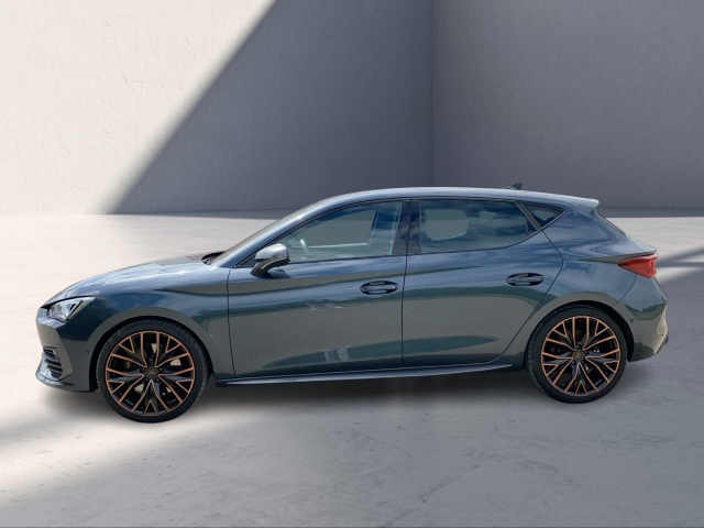 Cupra Leon VZ 2.0TSI DSG ACC FULLINK NAVI KESSY PDC V+H KAMERA LENKRADHZ SITZHZ DIGICOCKPIT VOLLED