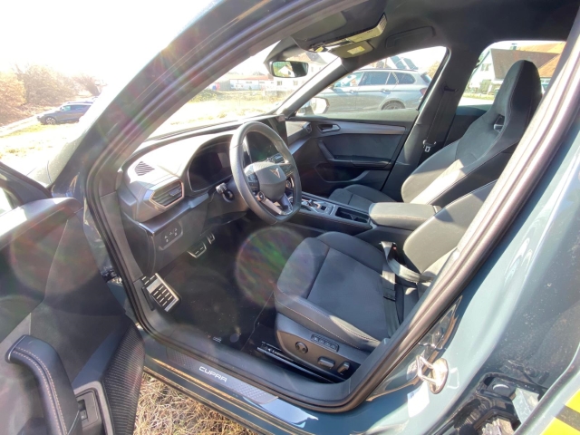 Cupra Formentor 2.0 TSI Unfallfahrzeug/ SHZ/ Matrix-LED/Sitz VL Elektr./ Edge Pak.