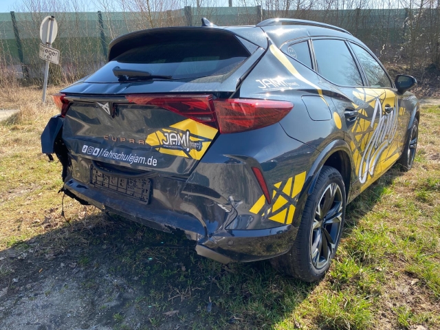 Cupra Formentor 2.0 TSI Unfallfahrzeug/ SHZ/ Matrix-LED/Sitz VL Elektr./ Edge Pak.