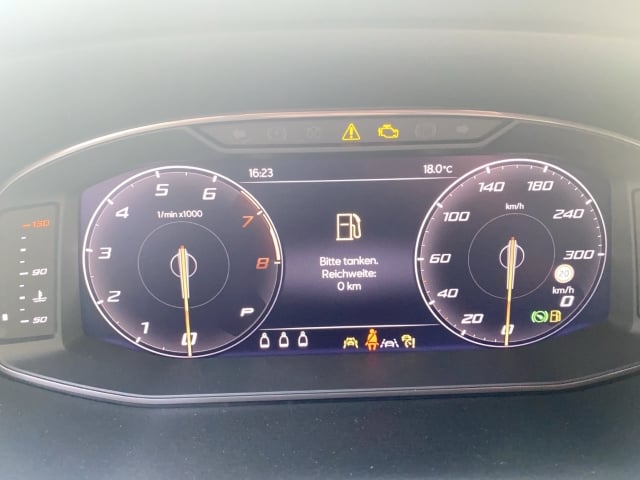 Cupra Ateca 2.0 TSI 140 kW (190 PS) 7-Gang DSG 4Drive AHK Rückfk. Sitzh Heckkl. elekt.