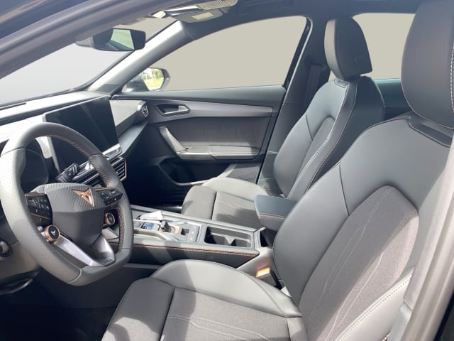 Cupra Formentor 1.5 eTSI 110 kW 150PS DSG Ganzjahresreifen Sitzh vo. AHK LED