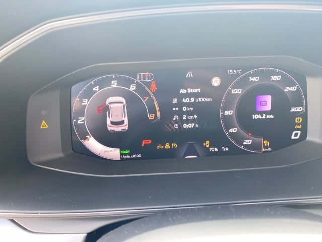 Cupra Formentor 1.5 eTSI 110 kW 150PS DSG Ganzjahresreifen Sitzh vo. AHK LED