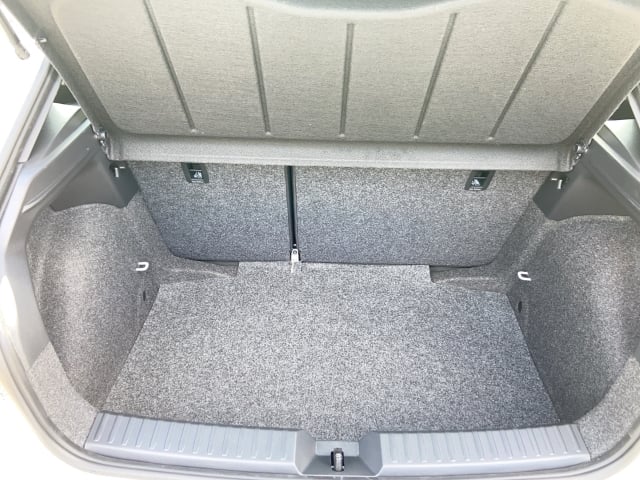 Seat Ibiza SEAT Style 1.0 TSI 85 kW (116 PS) 7-Gang-DSG Ganzjahresreifen, Fulllink PDC vorn