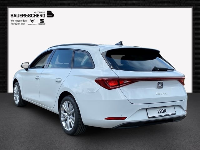 Seat Leon Sportstourer 1.5eTSI Road Edition AHK,SHZ,LED,Navi,elekt.Heckk. Kessy LED Innenlicht
