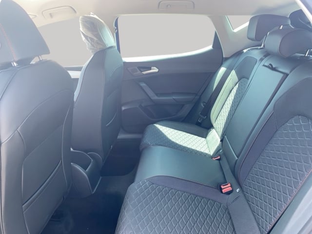 Seat Leon FR 1.5 eTSI 110 kW Sitzh. vo Rückfahrkamera PDC vo.+hi Keyless FullLink