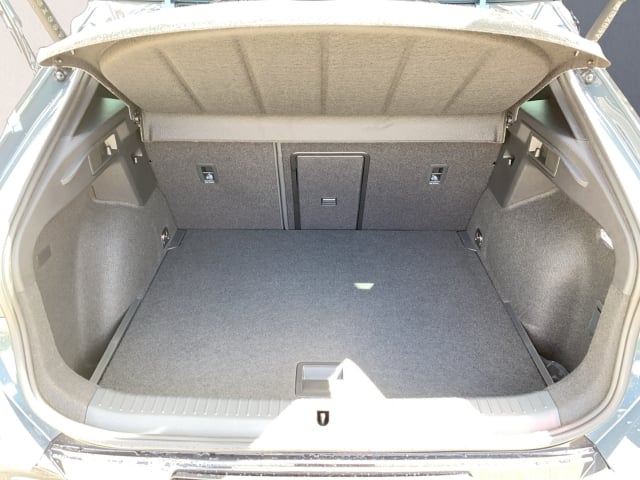 Cupra Formentor 1.5 eTSI 110 kW (150 PS) 7-Gang-DSG Ganzjahresreifen Sitzh. vo Navi