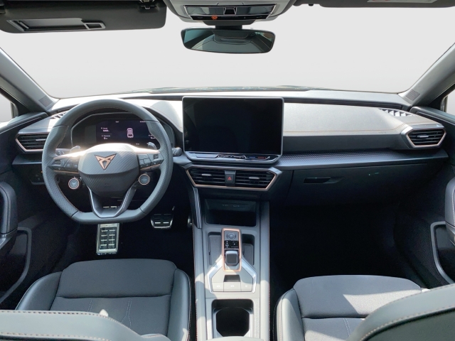 Cupra Leon 1.5 ETSI 110 KW (150 PS) 7-GANG-DSG Pano HD Matrix Navi Sitzh. vo