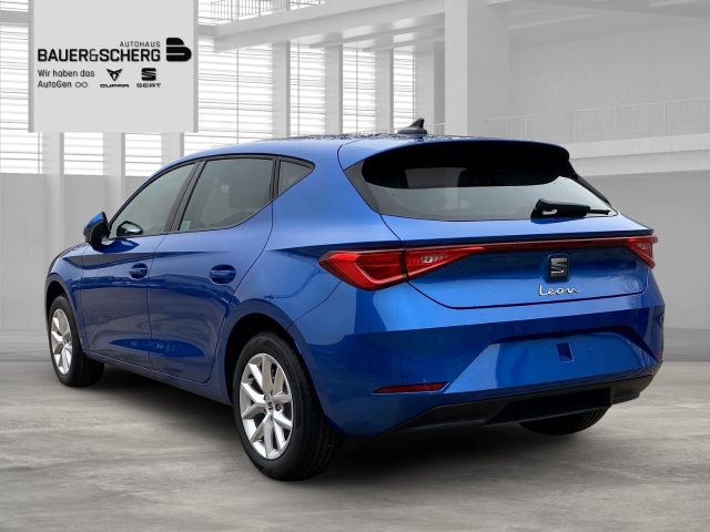 Seat Leon SEAT Style 1.5 eTSI 85 kW (116 PS) 7-Gang-DSG Fahrschulumbau Sitzh. Rückfahrk. uvm