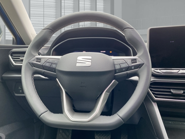 Seat Leon SEAT Style 1.5 eTSI 85 kW (116 PS) 7-Gang-DSG Fahrschulumbau Sitzh. Rückfahrk. uvm