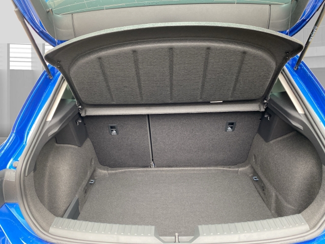 Seat Leon SEAT Style 1.5 eTSI 85 kW (116 PS) 7-Gang-DSG Fahrschulumbau Sitzh. Rückfahrk. uvm