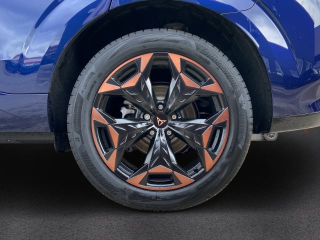 Cupra Terramar 1.5 E-HYBRID 150 KW (204 PS) 6-GANG-DSG AHK Sitzh.vo 19''ALU PDC vo+hi
