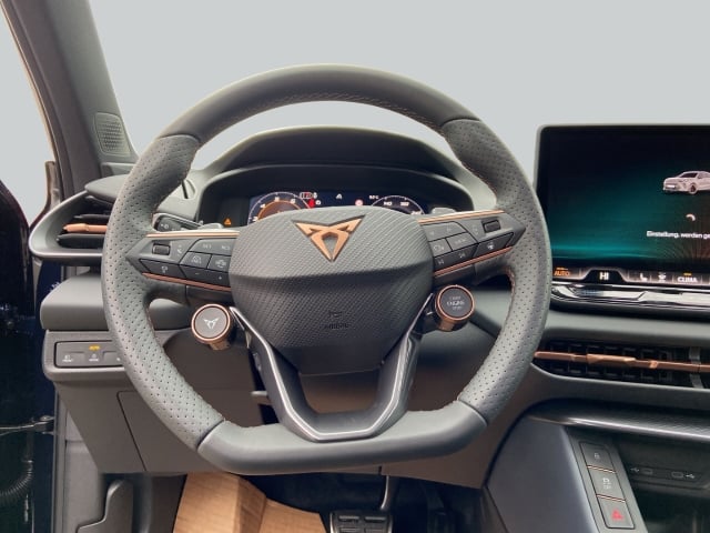 Cupra Terramar 1.5 E-HYBRID 150 KW (204 PS) 6-GANG-DSG AHK Sitzh.vo 19''ALU PDC vo+hi