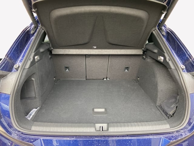 Cupra Terramar 1.5 E-HYBRID 150 KW (204 PS) 6-GANG-DSG AHK Sitzh.vo 19''ALU PDC vo+hi